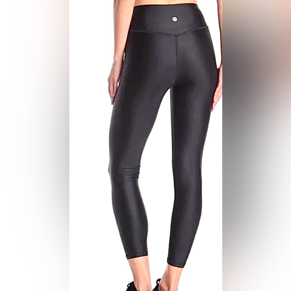X by Gottex Ankle Shine Black Legging
SIZE M!